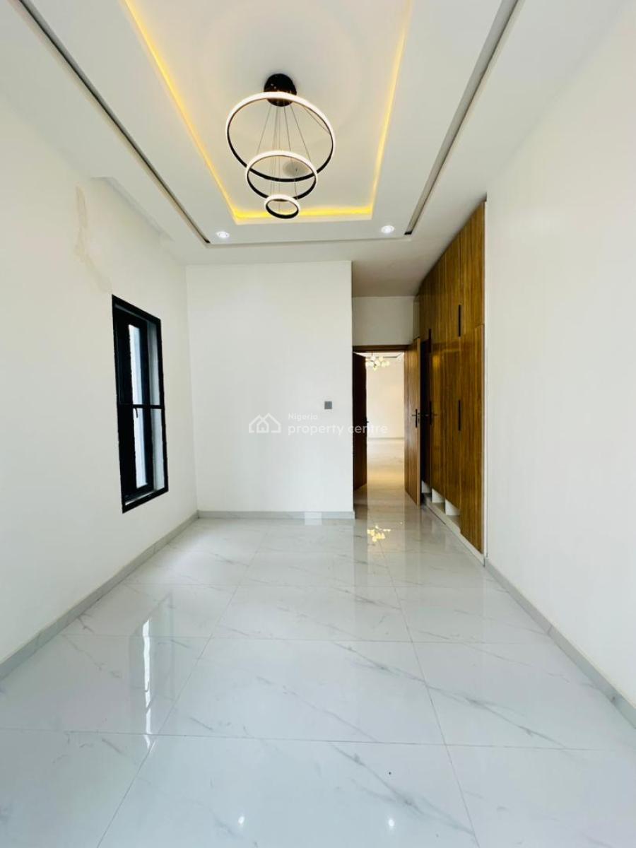 2bedroom Apartment with Swimming Pool ,gym&elevator, Ikate ,lekki ,lagos ,nigeria, Ikate, Lekki, Lagos, Flat / Apartment for Rent