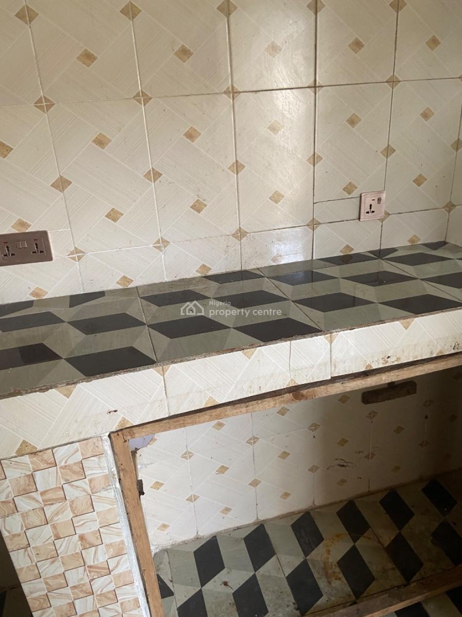 a Spacious 2 Bedroom Flat with Pop, Lapega Estate Along Lucky Fiber Road Road, Ikorodu, Lagos State, Ikorodu, Lagos, Flat / Apartment for Rent