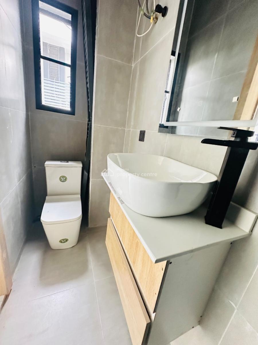 2 Bedroom Apartment with Pool, Gym & Elevator, Ikate, Lekki, Lagos, Flat / Apartment for Sale