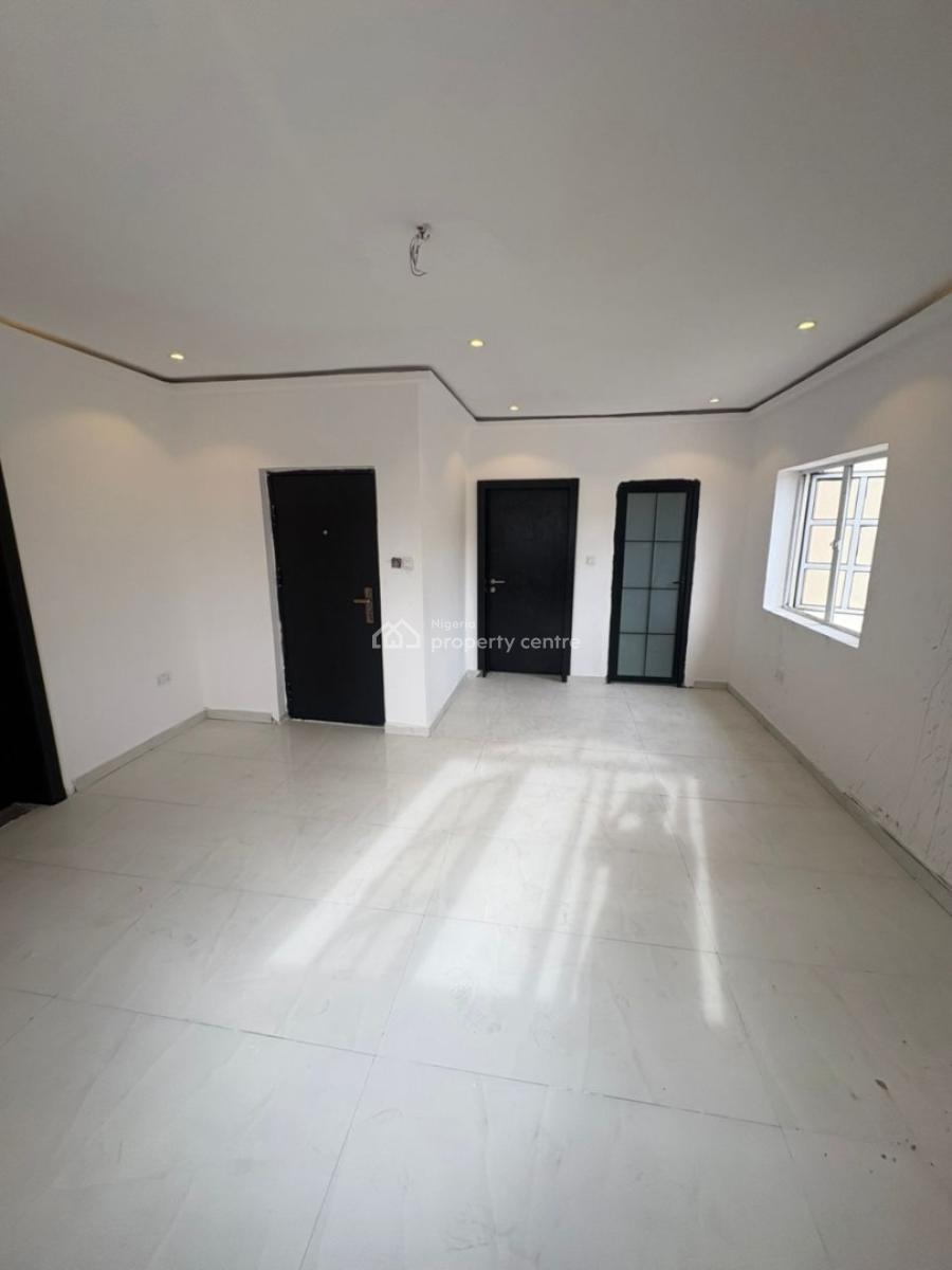 Spacious and Well Maintained 1 Bedroom Apartment Penthouse, Yusuf Abiodun, Oniru, Victoria Island (vi), Lagos, Mini Flat (room and Parlour) for Rent