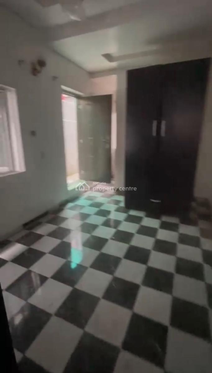 Standard and Spacious Self Contain, Off Freedom Way, Lekki Phase 1, Lekki, Lagos, Self Contain (single Rooms) for Rent