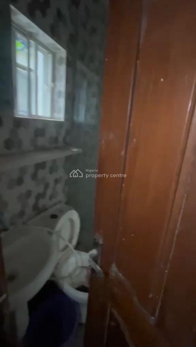 Standard and Spacious Self Contain, Off Freedom Way, Lekki Phase 1, Lekki, Lagos, Self Contain (single Rooms) for Rent