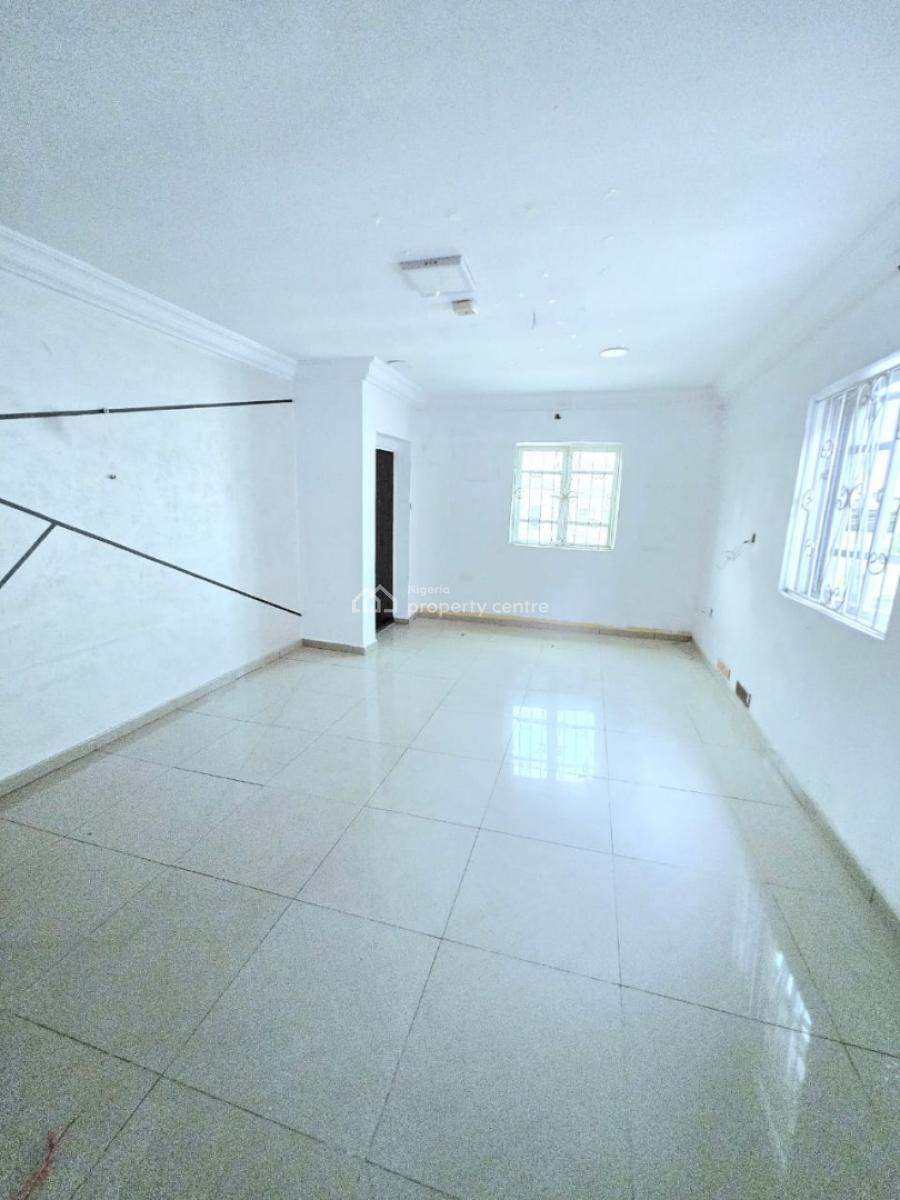Massive 5 Bedroom Detached House, Pinnock Beach Estate, Osapa, Lekki, Lagos, Detached Duplex for Sale