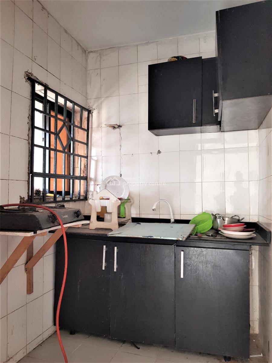 Mini Flat on a Penthouse in a Serene Neighbourhood, Igbo Efon, Lekki, Lagos, Mini Flat (room and Parlour) for Rent