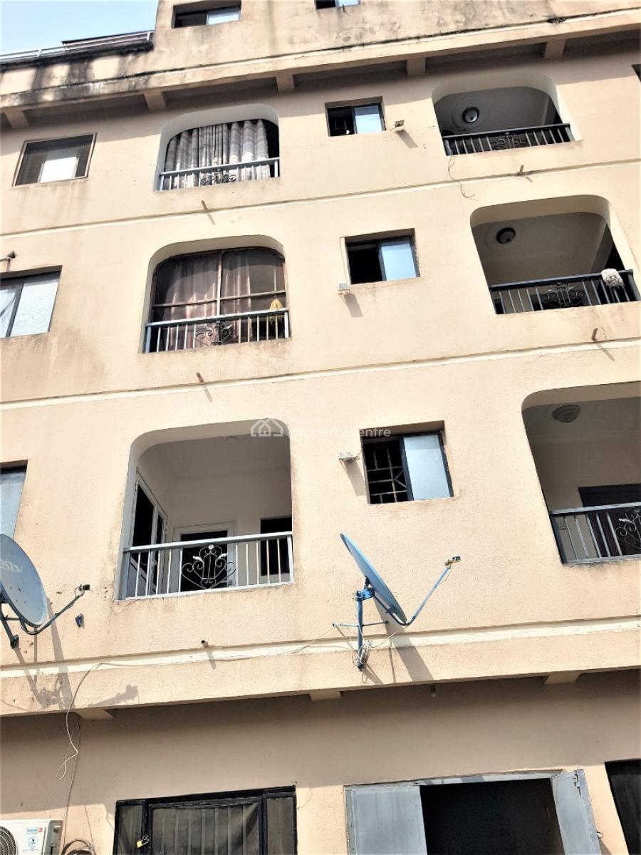 Mini Flat on a Penthouse in a Serene Neighbourhood, Igbo Efon, Lekki, Lagos, Mini Flat (room and Parlour) for Rent