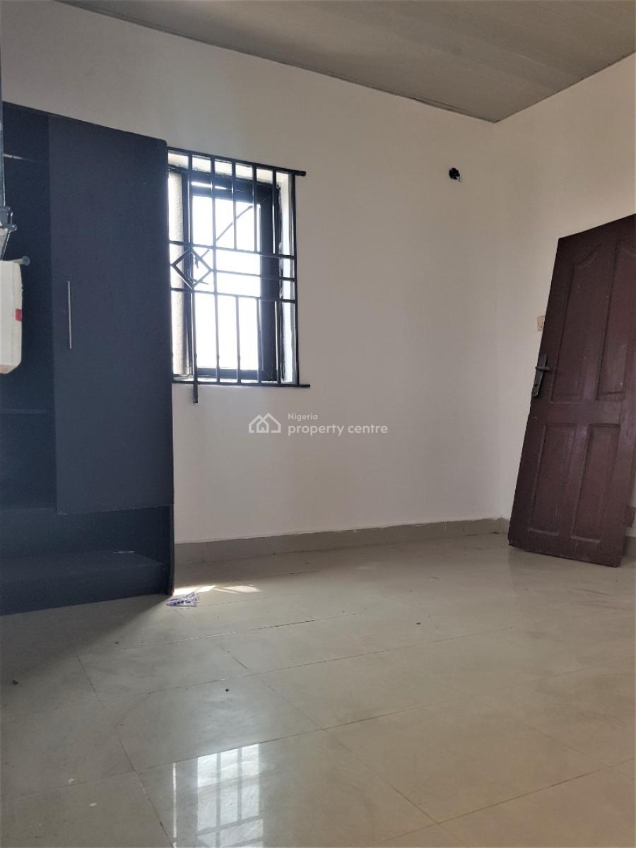 Mini Flat on a Penthouse in a Serene Neighbourhood, Igbo Efon, Lekki, Lagos, Mini Flat (room and Parlour) for Rent