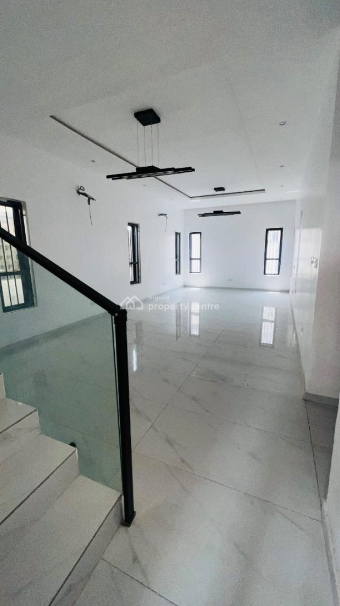 Luxury 5 Bedrooms House +bq, No 2 Lekki Peninsula, Lekki Phase 2, Lekki, Lagos, Detached Duplex for Sale