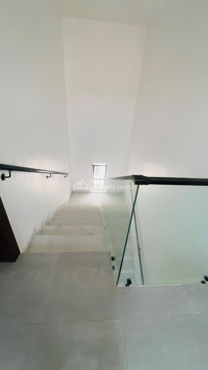 Luxury 5 Bedrooms House +bq, No 2 Lekki Peninsula, Lekki Phase 2, Lekki, Lagos, Detached Duplex for Sale