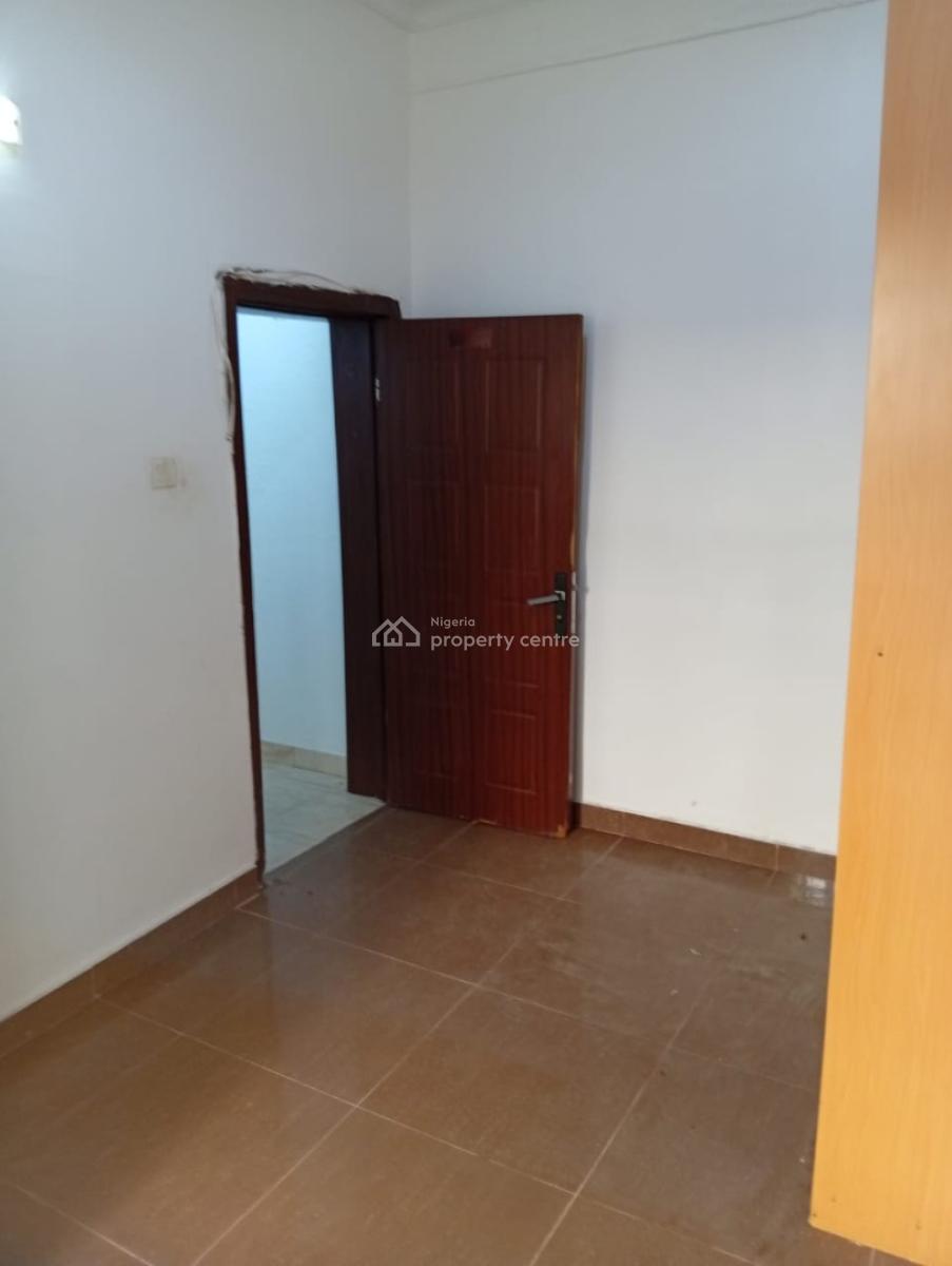 2 Massive Miniflat Bq Available in Ikoyi Upstairs and Downstairs, Ikoyi, Ikoyi, Lagos, Mini Flat (room and Parlour) for Rent