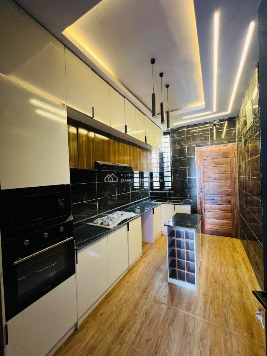 4 Bedroom Semi Detached  170/175 Million, Ikota, Lekki, Lagos, Semi-detached Duplex for Sale