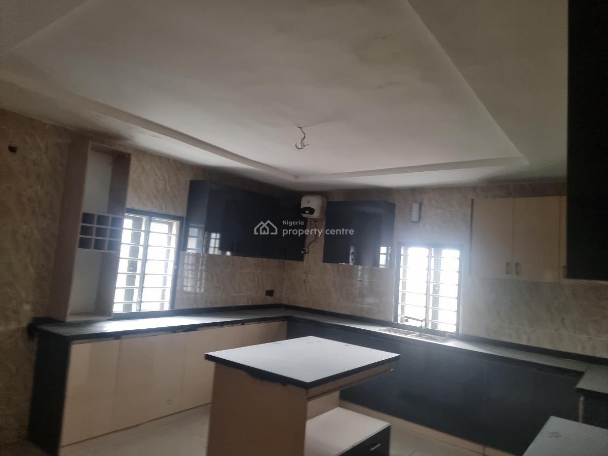 Luxury Spacious Brand New 2 Bedroom Apartment, Von Road, Lugbe District, Abuja, Flat / Apartment for Rent