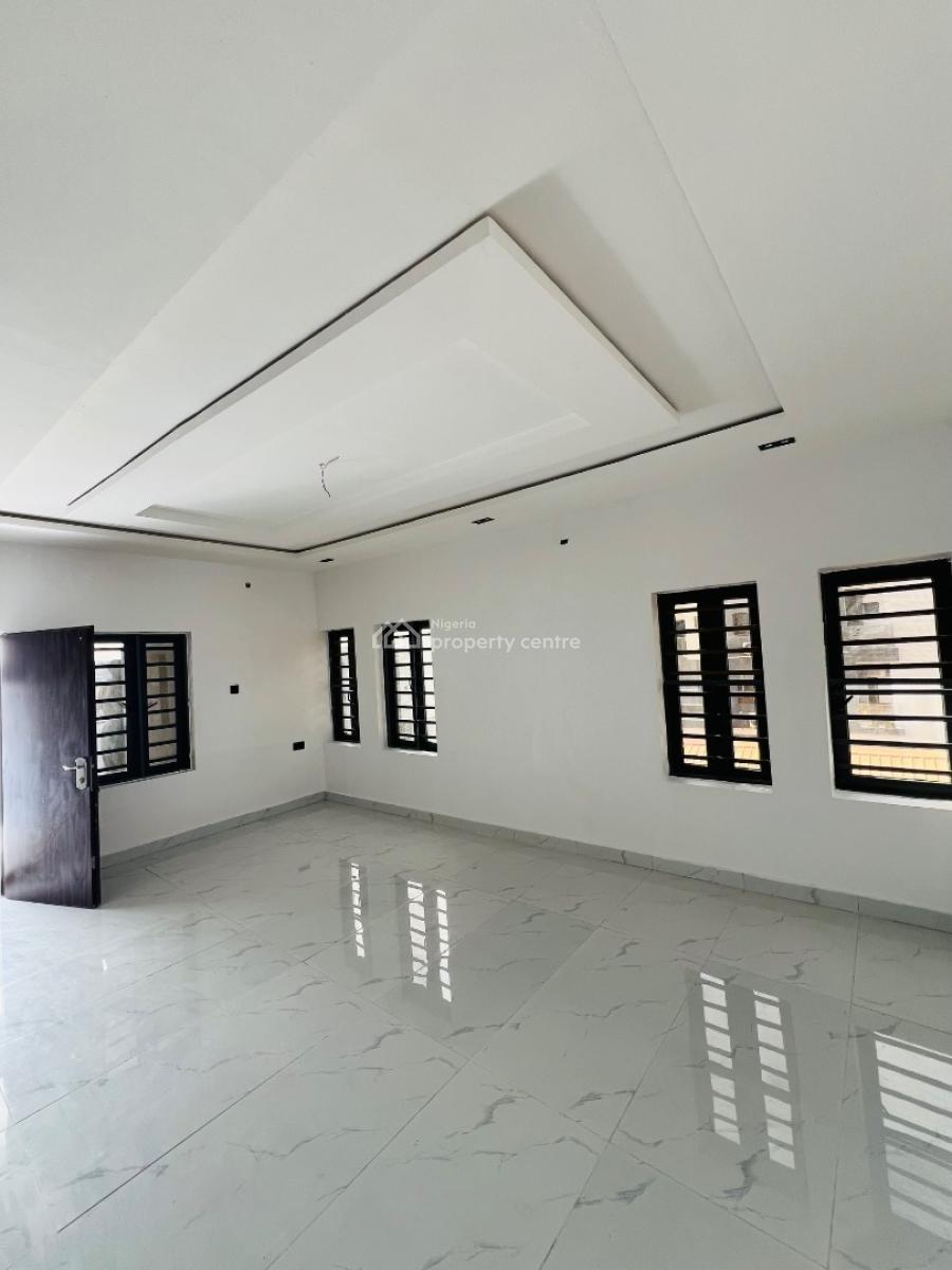 2/3 Bedroom Apartment  120/150 Million, Ikota, Lekki, Lagos, Flat / Apartment for Sale