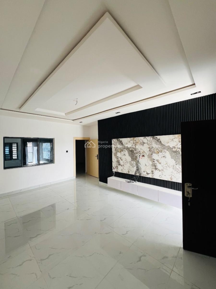 2/3 Bedroom Apartment  120/150 Million, Ikota, Lekki, Lagos, Flat / Apartment for Sale