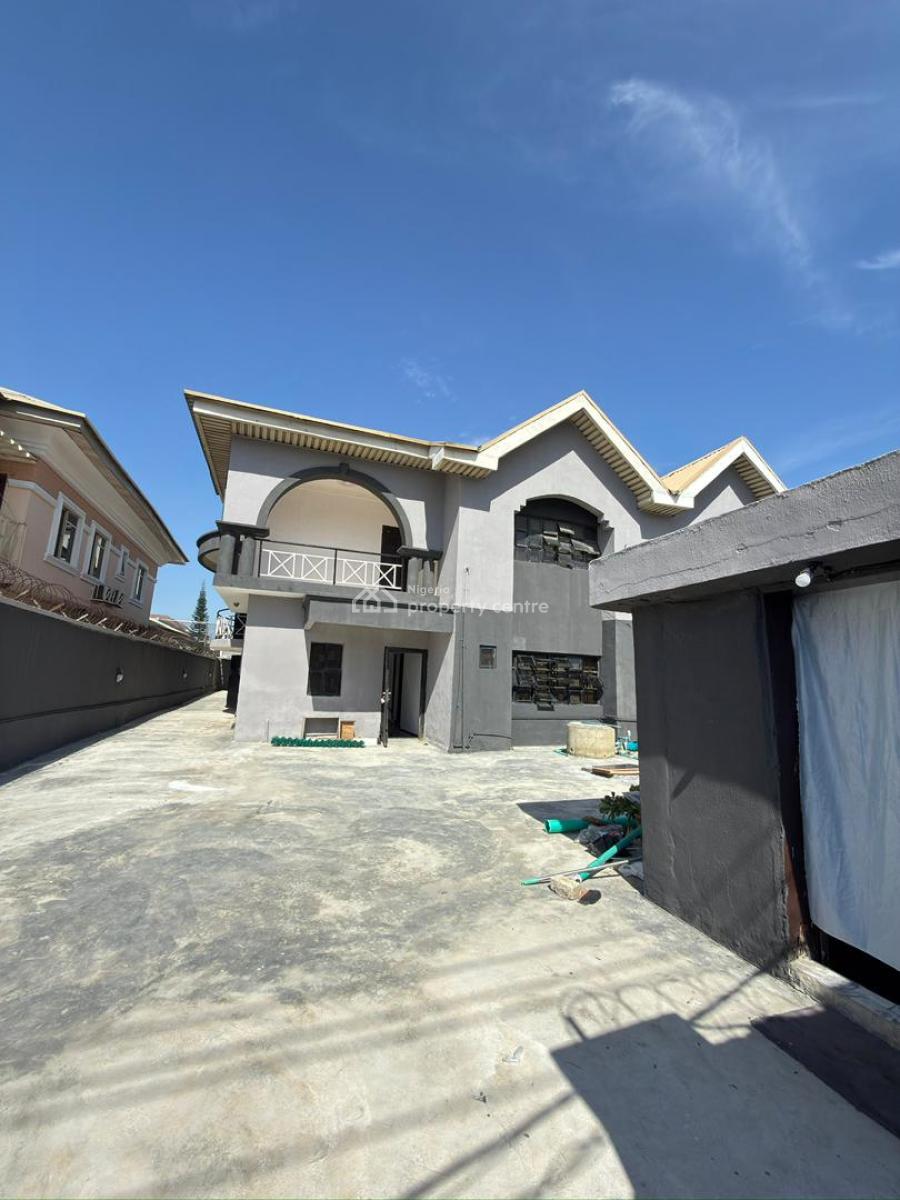 1 Bedroom Spacious Apartment, Lekki Phase 1, Lekki, Lagos, Mini Flat (room and Parlour) for Rent