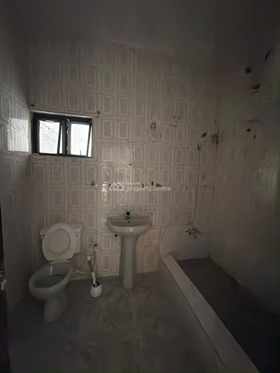 1 Bedroom Spacious Apartment, Lekki Phase 1, Lekki, Lagos, Mini Flat (room and Parlour) for Rent