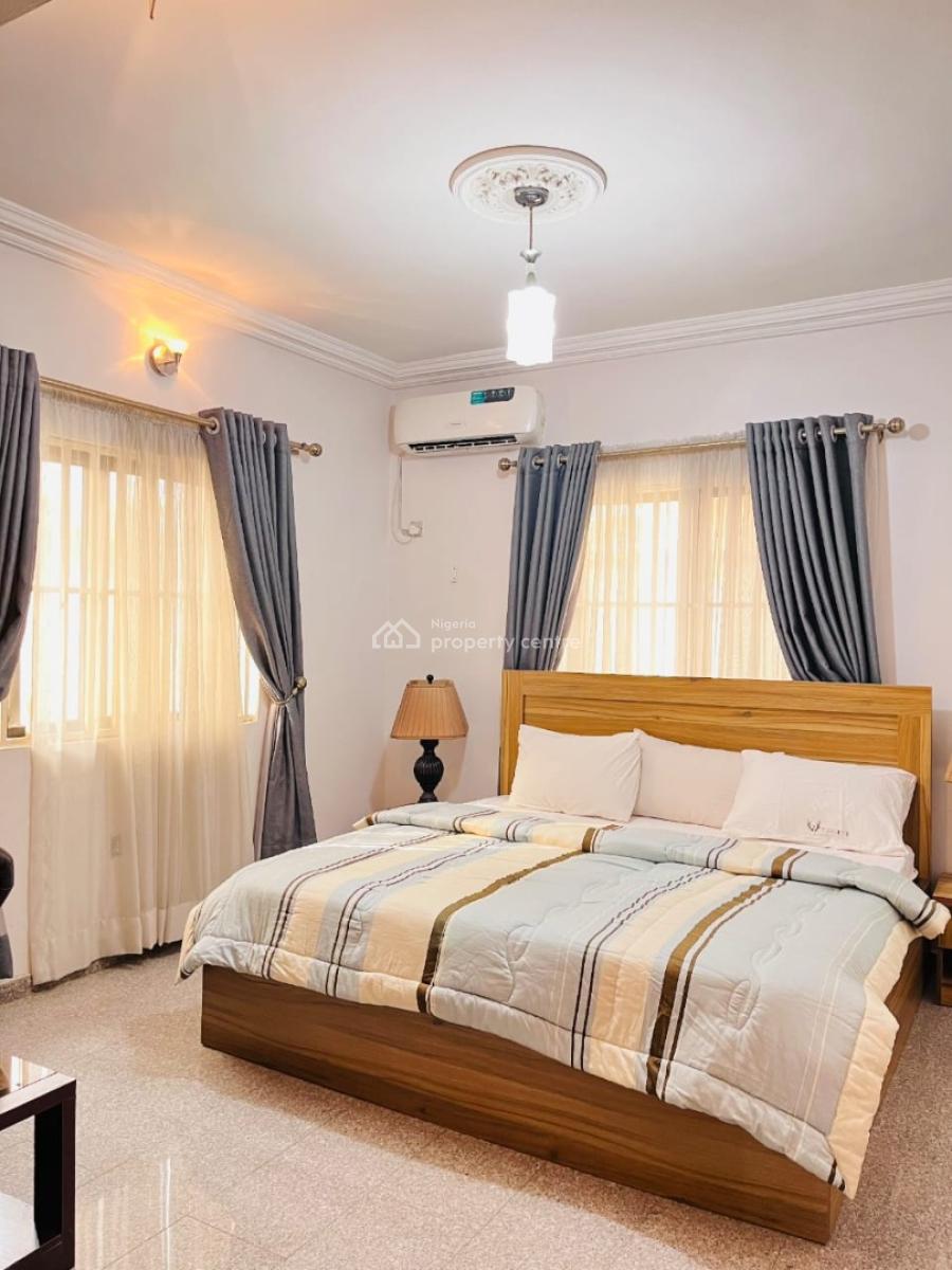 Luxury Fully Furnished 2-bedroom Flat (downstairs), Off Admiralty Way, Lekki Phase 1, Lekki, Lagos, Flat / Apartment for Rent