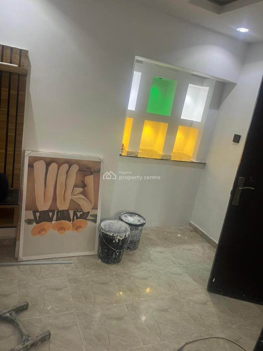 Luxury Mini Flat, 20 Westsyde Drive, Ogombo, Ajah, Lagos, Mini Flat (room and Parlour) for Rent