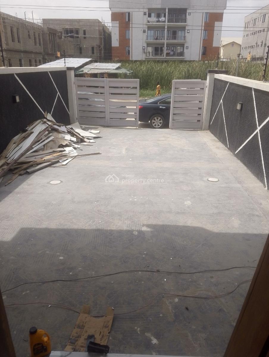 4bedroom Semi Detached House Within a Gated Estate, Ikota Villa, Ikota, Lekki, Lagos, Semi-detached Duplex for Sale