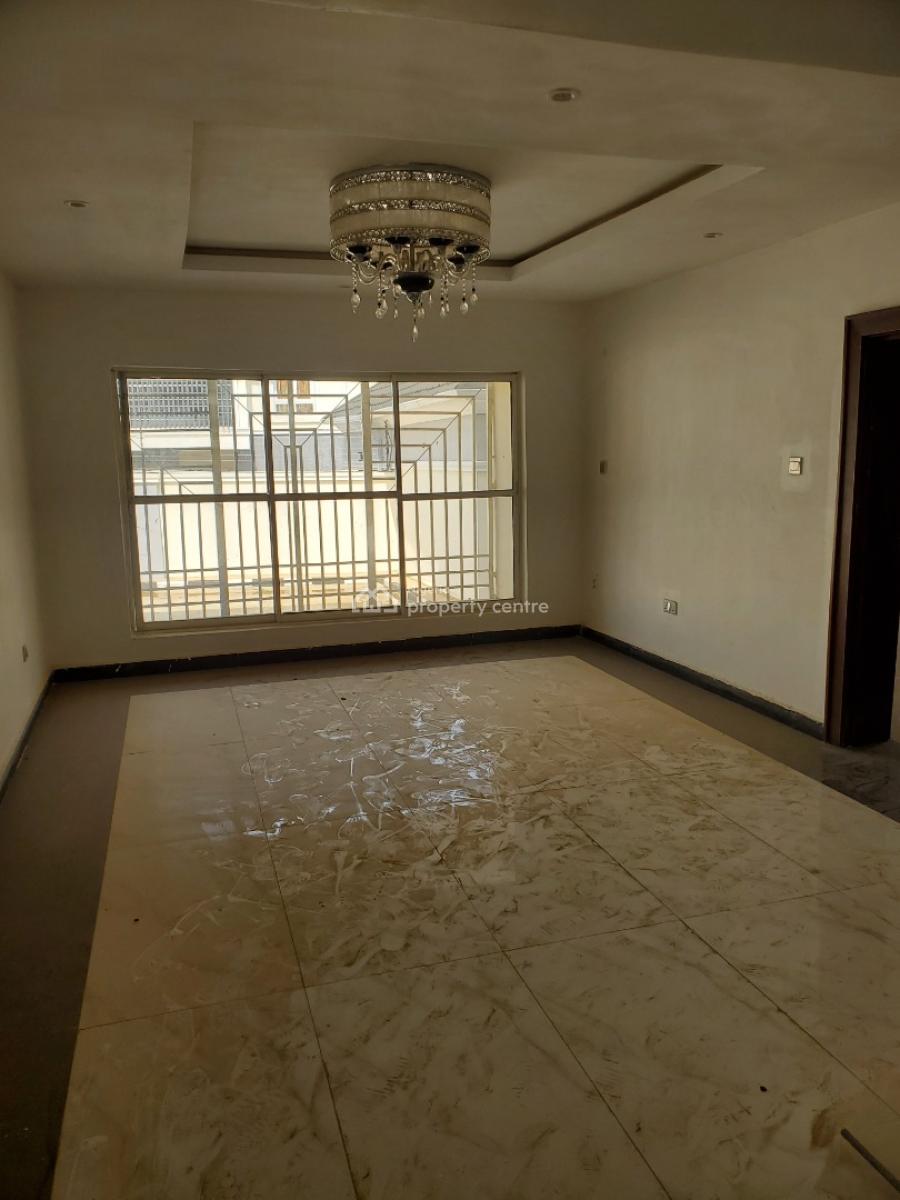 Luxury 5-bedroom Fully Detached with 2-room Bq, Guzape District, Abuja, Detached Duplex for Rent