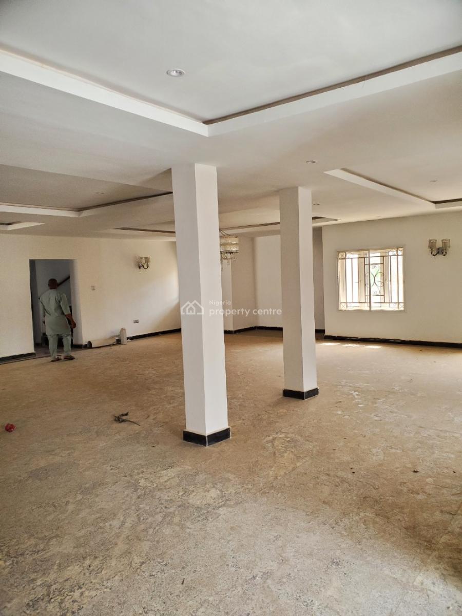 Luxury 5-bedroom Fully Detached with 2-room Bq, Guzape District, Abuja, Detached Duplex for Rent