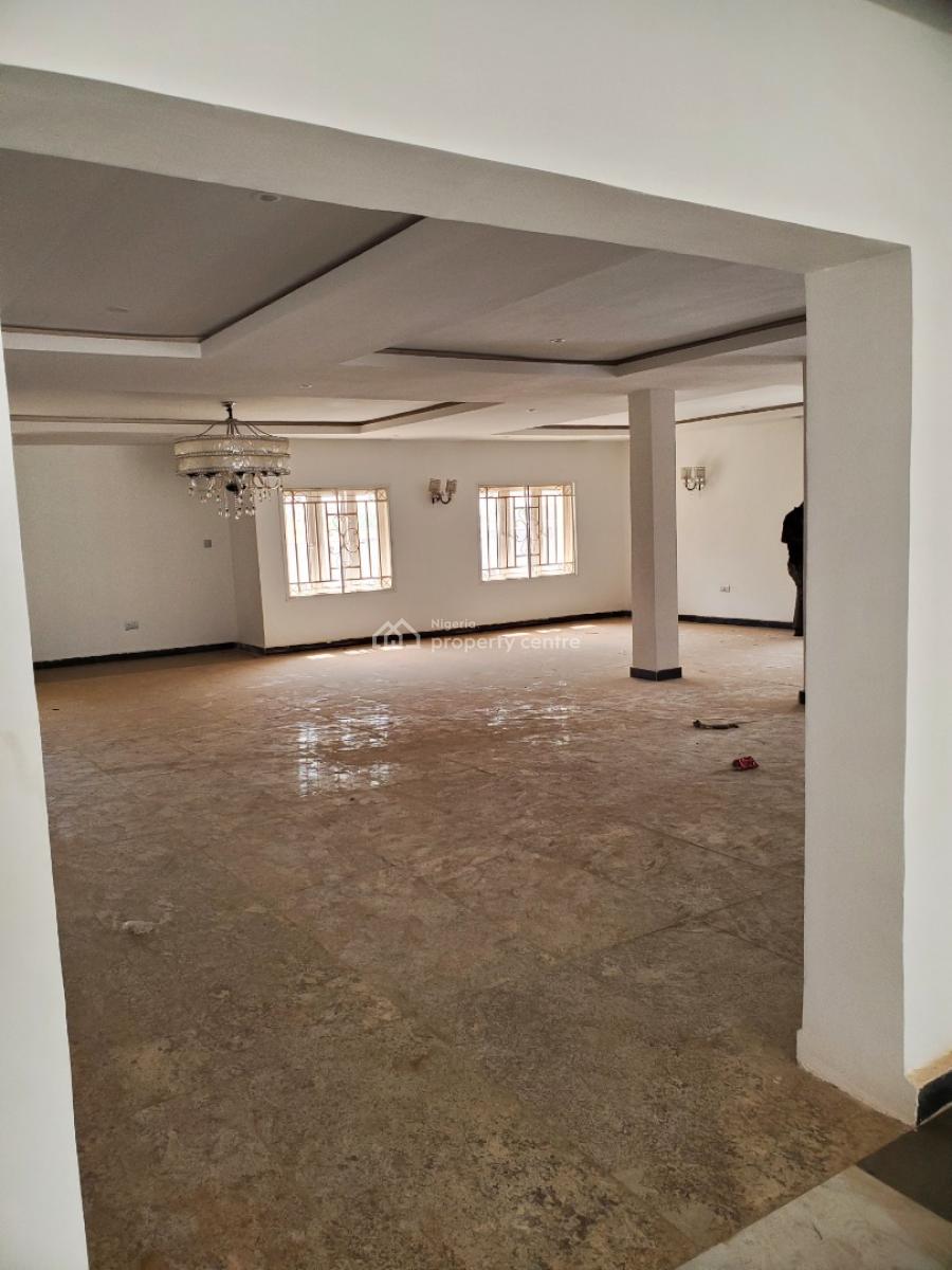 Luxury 5-bedroom Fully Detached with 2-room Bq, Guzape District, Abuja, Detached Duplex for Rent