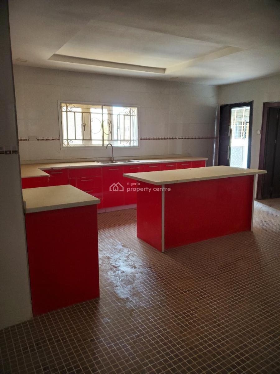 Luxury 5-bedroom Fully Detached with 2-room Bq, Guzape District, Abuja, Detached Duplex for Rent