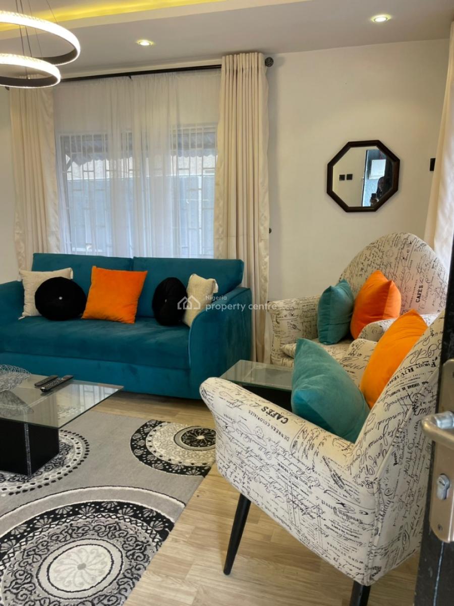 Well, Maintain 3bedroom Detached Bungalow, Abraham Adesanya Estate, Lekki, Lagos, Flat / Apartment for Rent