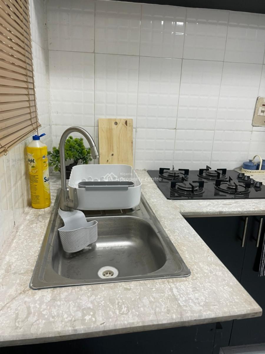 Well, Maintain 3bedroom Detached Bungalow, Abraham Adesanya Estate, Lekki, Lagos, Flat / Apartment for Rent