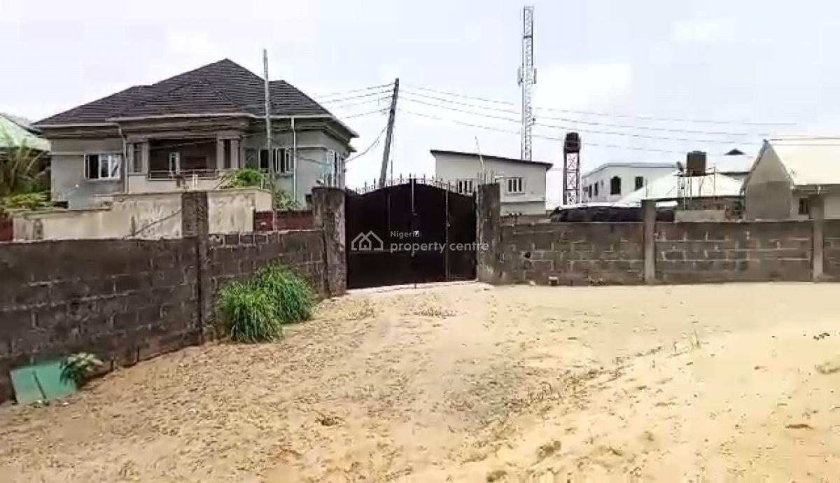 Land Measured at 600sqm with 2units of Mini Flat, Ogombo Ajah, Ajah, Lagos, Residential Land for Sale