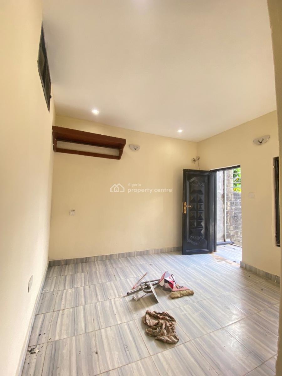 Selfcon Apartment, Ogombo, Ogombo, Ajah, Lagos, Self Contain (single Rooms) for Rent