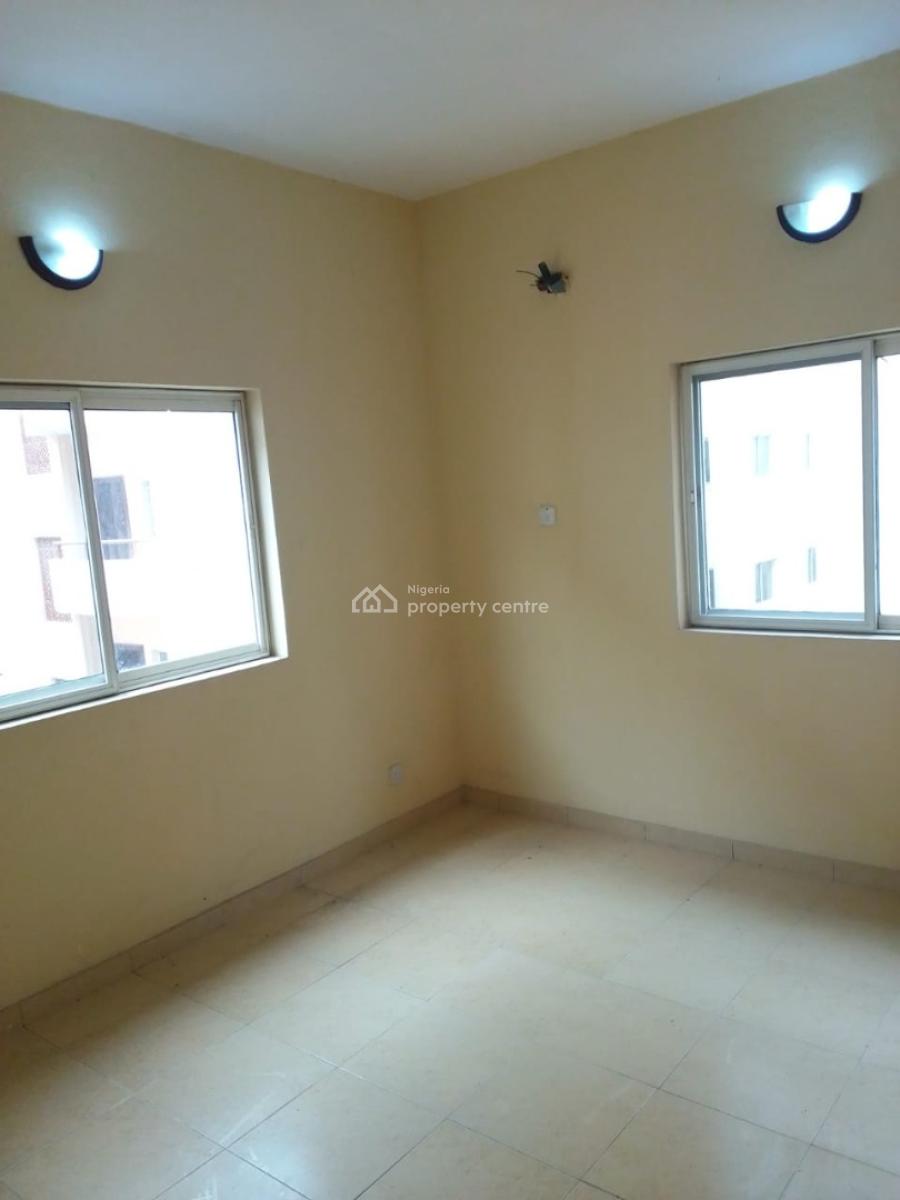 2 Bedroom Apartment, Fashola Estate Monastery Road Sangotedo, Sangotedo, Ajah, Lagos, Flat / Apartment for Sale