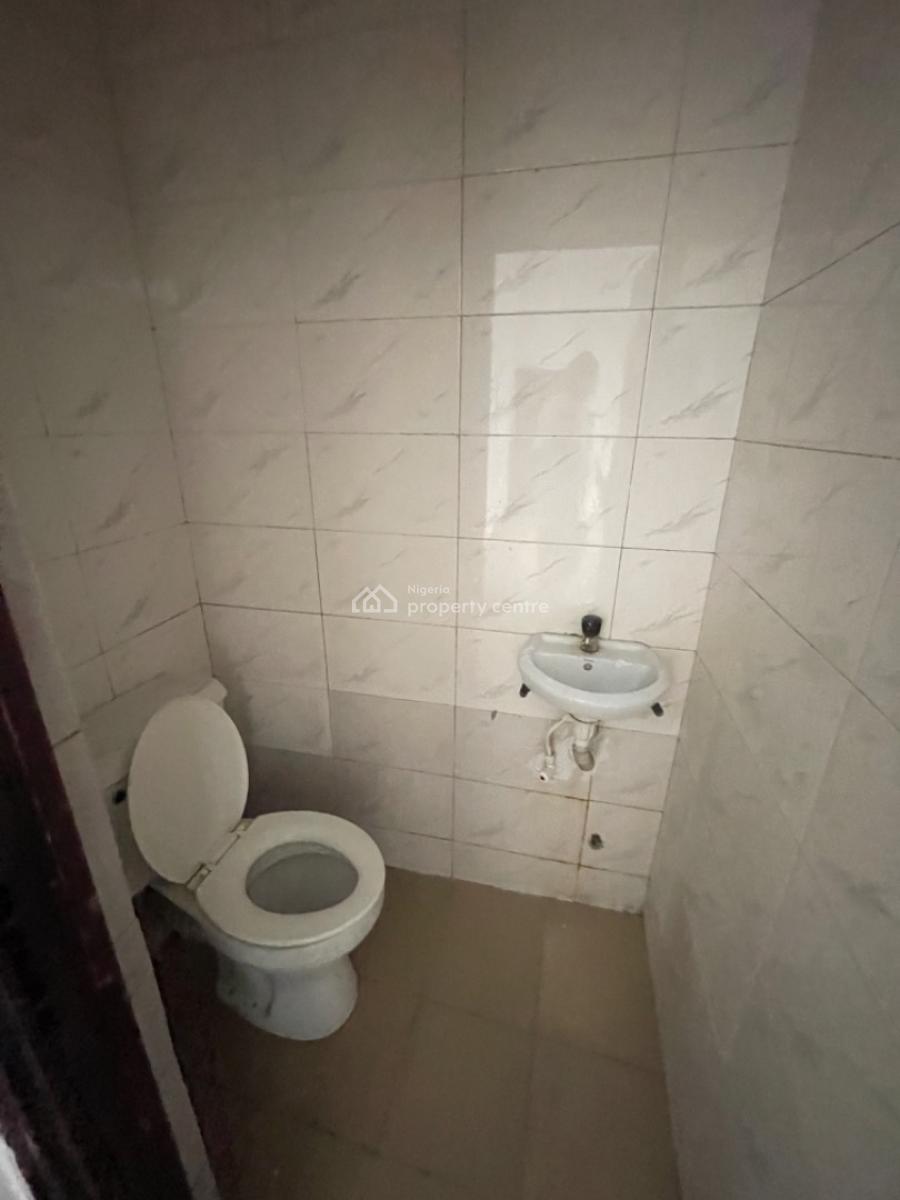 1 Bedroom Mini Flat, Off Shoprite Road Osapa Lekki Lagos, Osapa, Lekki, Lagos, Mini Flat (room and Parlour) for Rent
