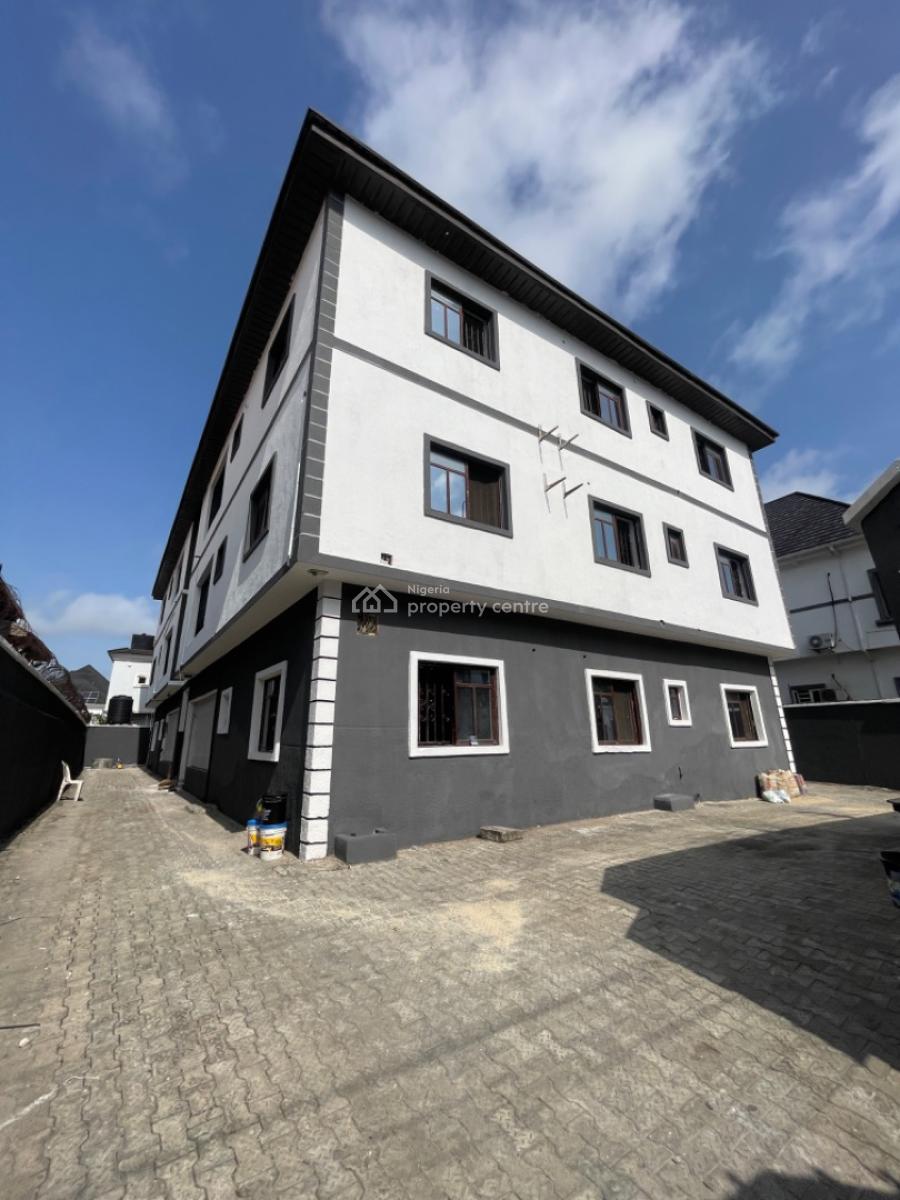 Sharp 1 Bedroom Mini Flat Available, Off Shoprite Road, Lekki Lagos, Osapa, Lekki, Lagos, Mini Flat (room and Parlour) for Rent