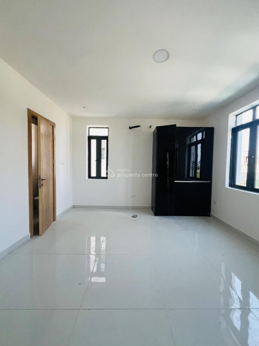 Well Built 2bedroom Apartment with Swimming Pool, Ikate, Lekki, Lagos, Flat / Apartment for Sale
