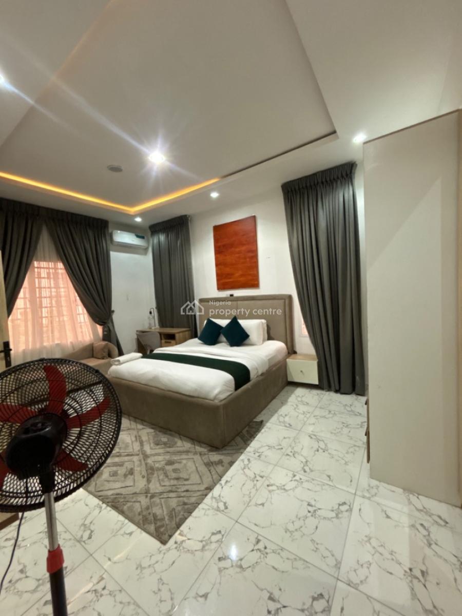 Fully Furnished 3 Bedroom Apartment on The 2nd Floor, Lekki Phase 1, Lekki, Lagos, Flat / Apartment for Rent