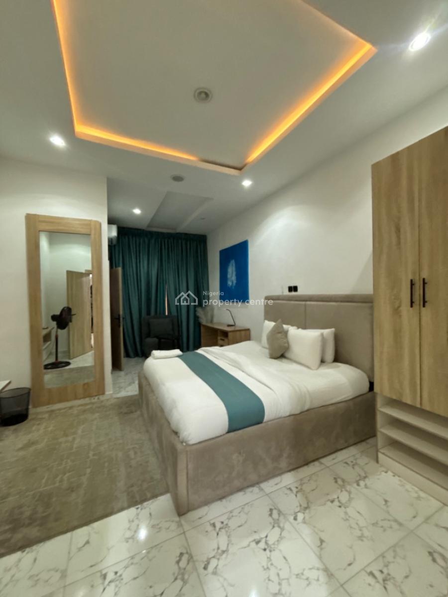 Fully Furnished 3 Bedroom Apartment on The 2nd Floor, Lekki Phase 1, Lekki, Lagos, Flat / Apartment for Rent