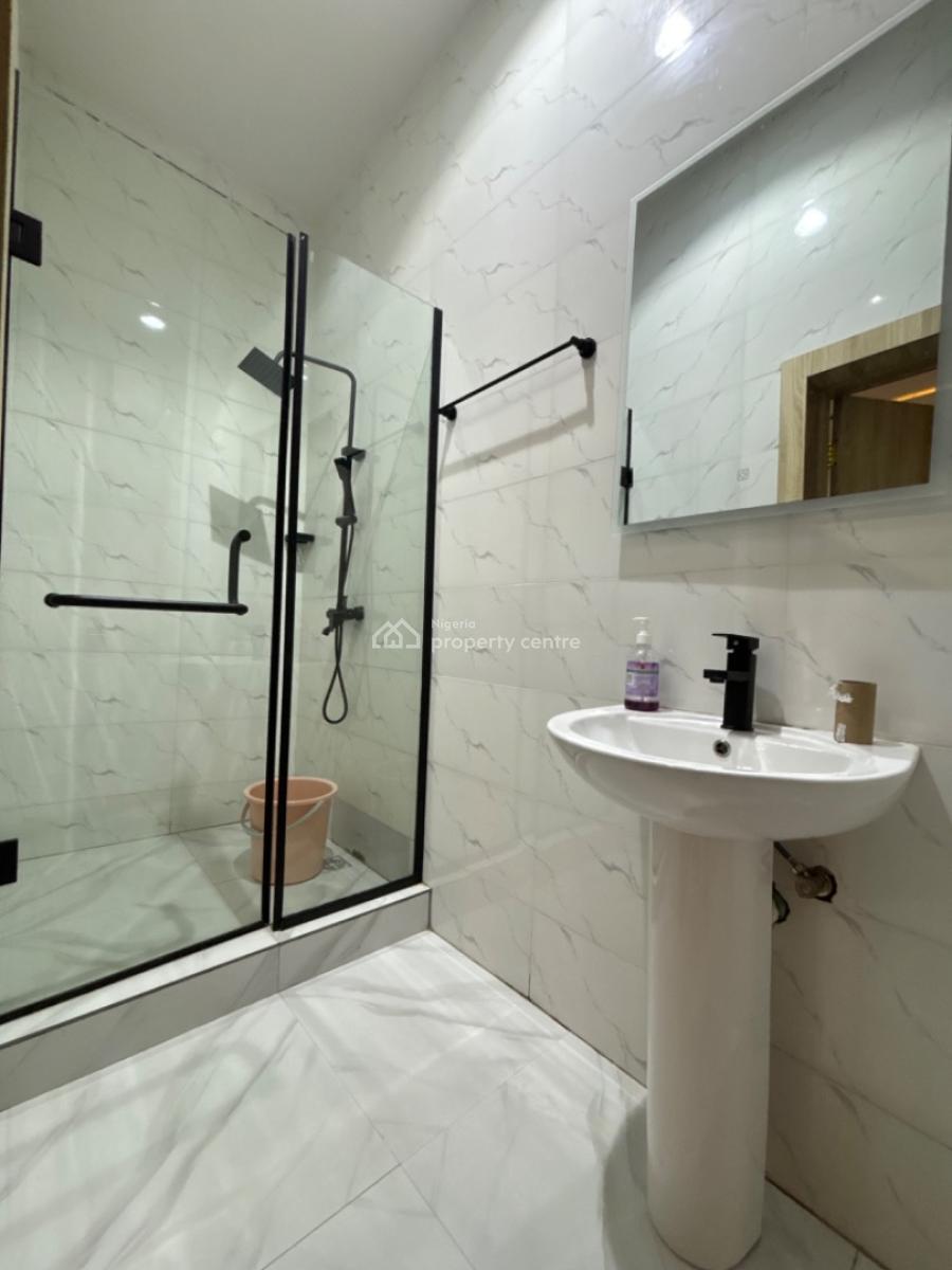 Fully Furnished 3 Bedroom Apartment on The 2nd Floor, Lekki Phase 1, Lekki, Lagos, Flat / Apartment for Rent