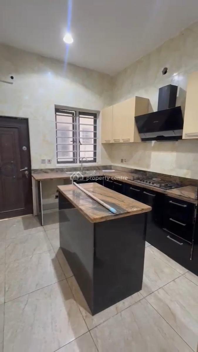 Sharp Mini Flat with Fully Fitted Kitchen and Personal Meter, Orchid Road, Lekki, Lagos, Mini Flat (room and Parlour) for Rent