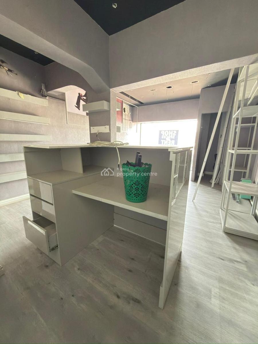 Upstairs Shop Space Premium Commercial Unit, Lekki Phase 1, Lekki, Lagos, Shop for Rent