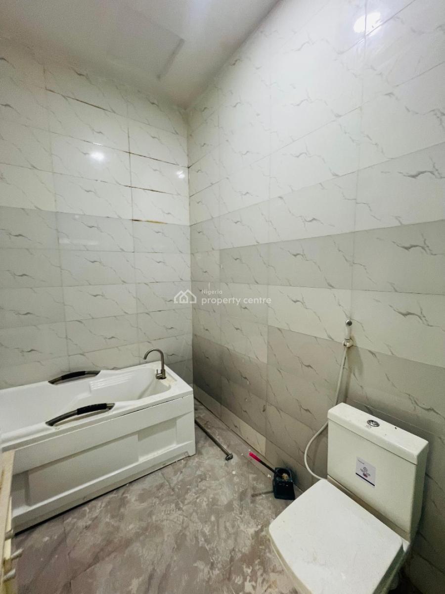 4 Bedroom Terrace Duplex in a Secure Estate, Calypso Court, Lekki Palm City Estate, Ajah, Lekki Lagos, Ajah, Lagos, Terraced Duplex for Rent