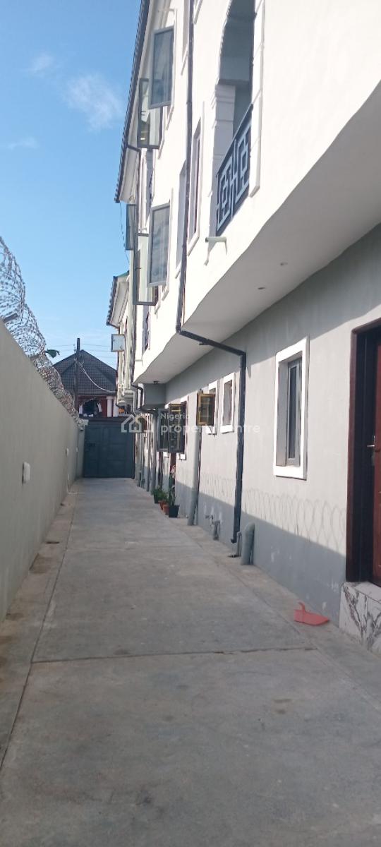 Now Available, Off Mobil Road Ilaje Ajah, Ilaje, Ajah, Lagos, Flat / Apartment for Rent