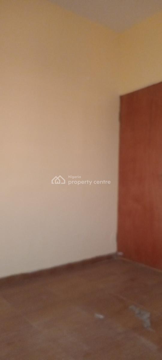Now Available, Off Mobil Road Ilaje Ajah, Ilaje, Ajah, Lagos, Flat / Apartment for Rent