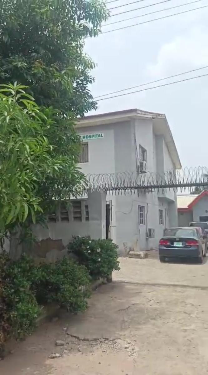 Prime Commercial Property Along The Road -- Gwarinpa, Abuja, 7th Avenue, Gwarinpa, Abuja, Semi-detached Duplex for Sale