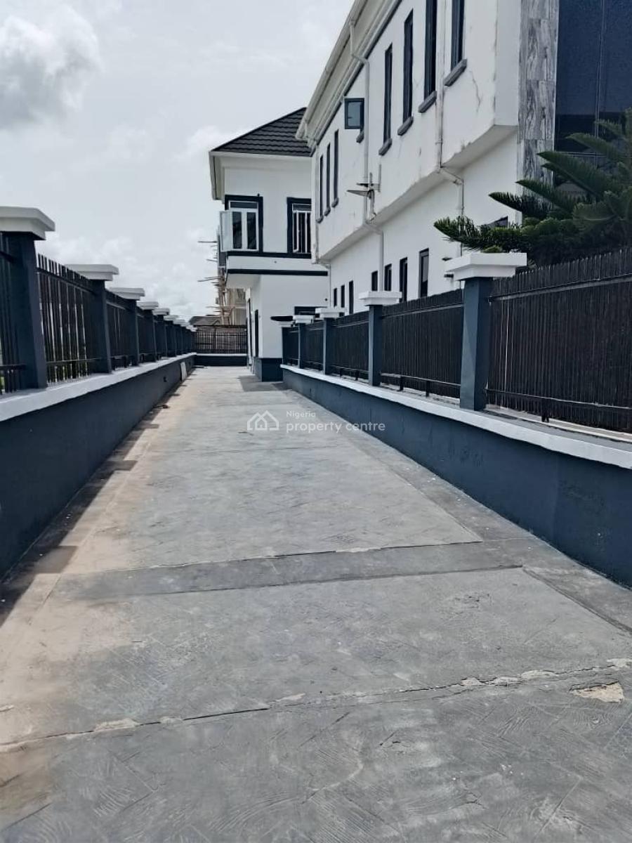Tastefully Built 5 Bedroom Detached Duplex with Bq, Shoprite Road., Sangotedo, Ajah, Lagos, Detached Duplex for Rent