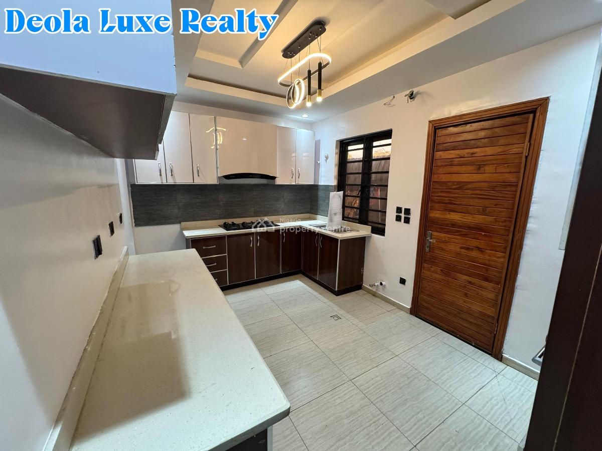 Serious Buyers Only: 4-bedroom Maisonette with Bq, Ikoyi, Lagos, Terraced Duplex for Sale