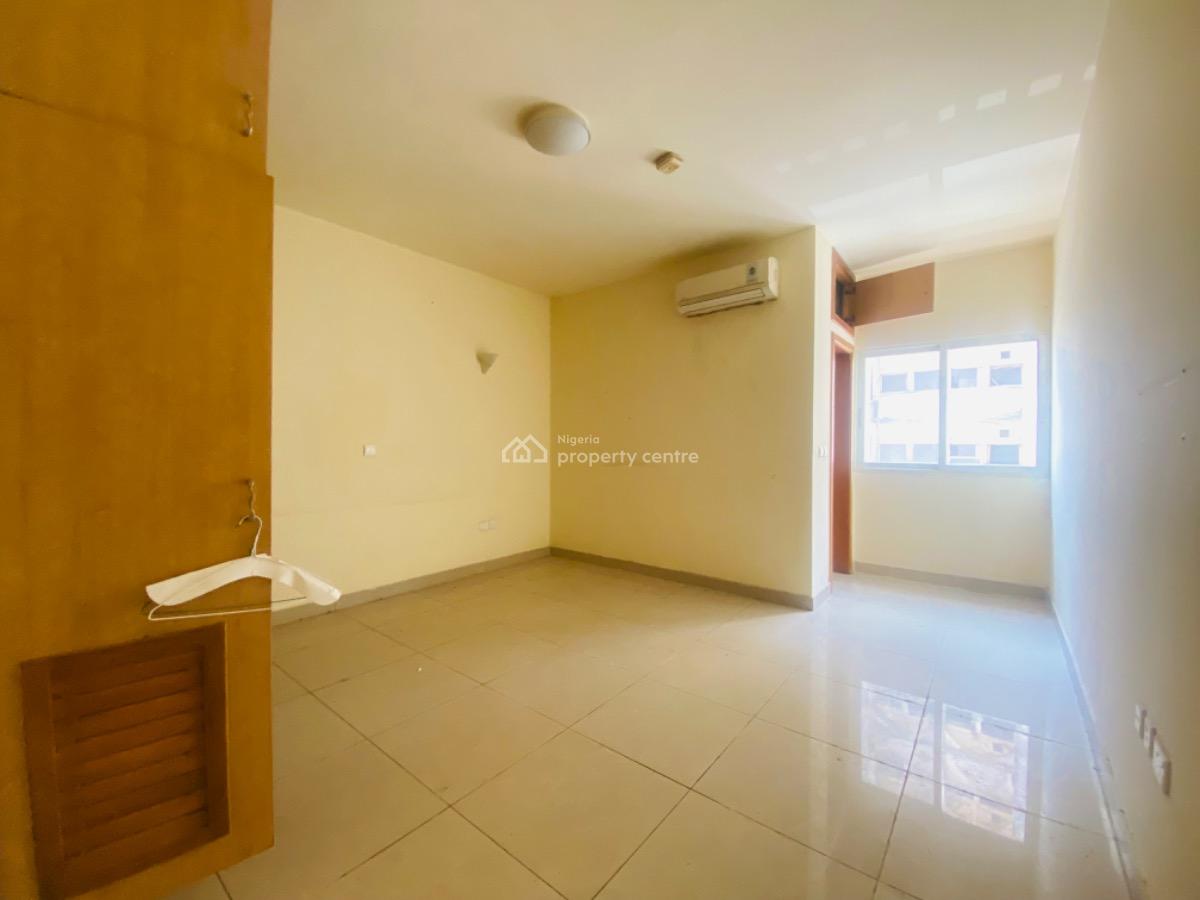Executive 3 Bedrooms Apartment, Old Ikoyi, Ikoyi, Lagos, Flat / Apartment for Rent