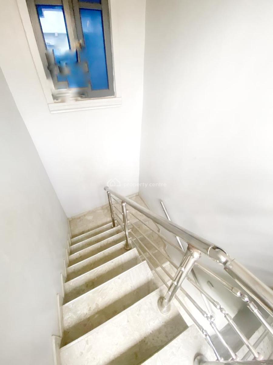 a Well Maintained 2 Bedroom Apartment, Phase 1, Magodo, Lagos, Flat / Apartment for Rent