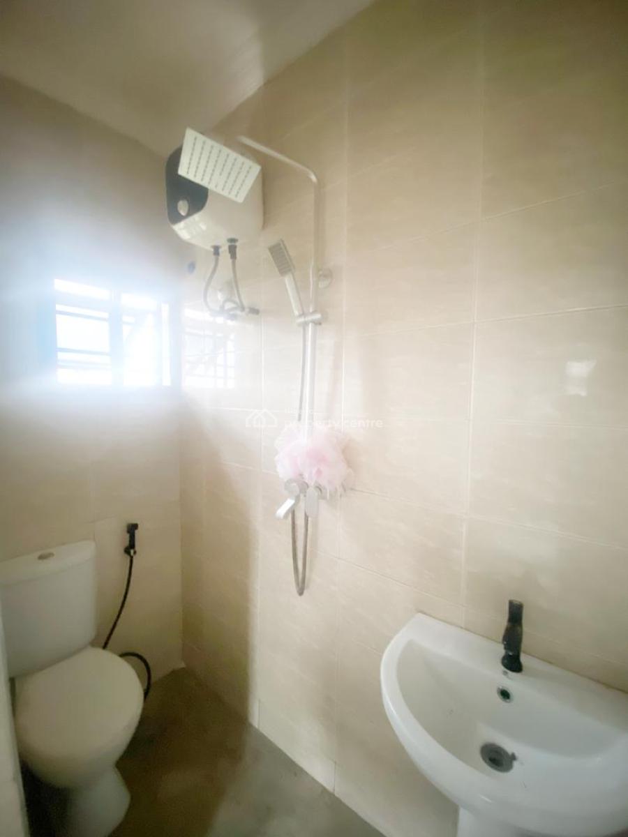 a Well Maintained 2 Bedroom Apartment, Phase 1, Magodo, Lagos, Flat / Apartment for Rent