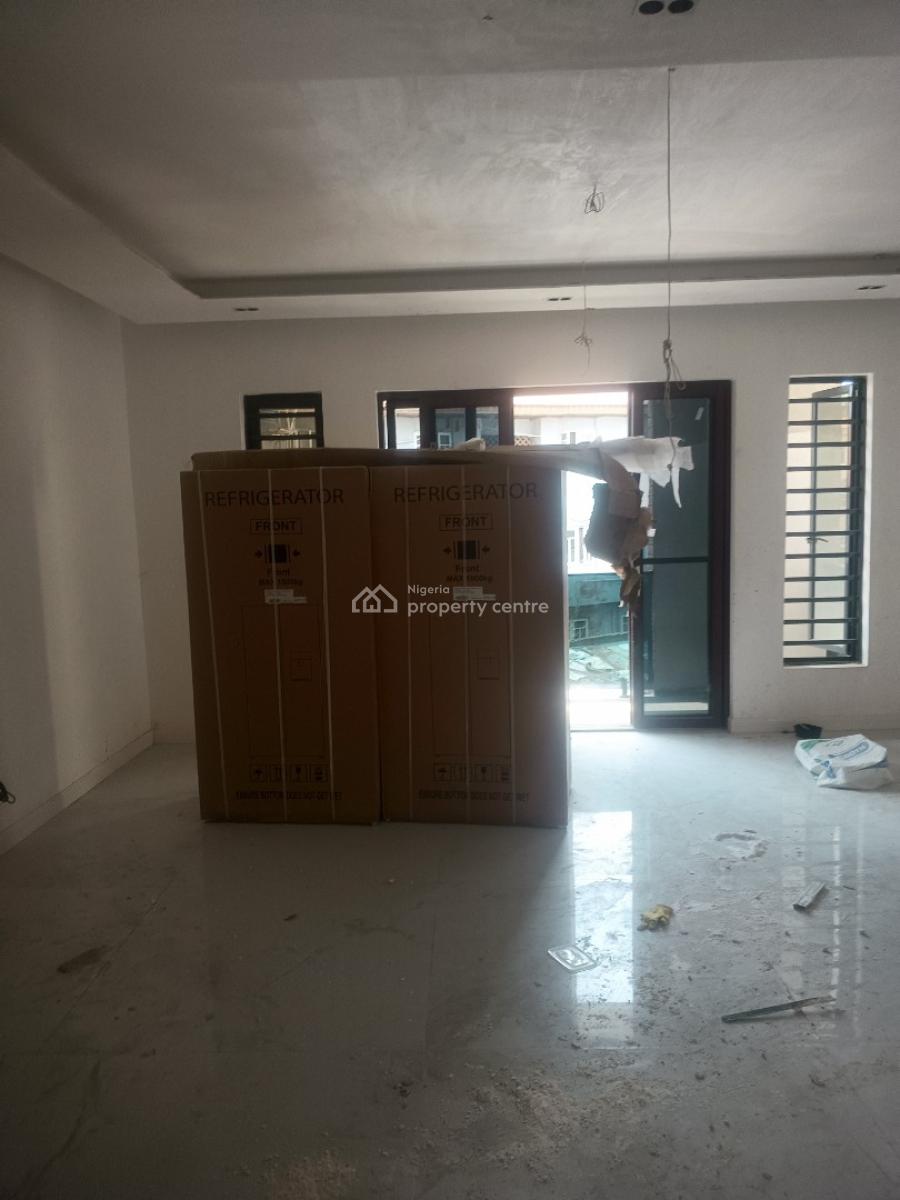 Newly Big 3 Bedrom Flat +bq +s/pool+ Gym, Lovely Serene Environment Off Allen Avenue Ikeja Lagos, Allen, Ikeja, Lagos, Flat / Apartment for Sale