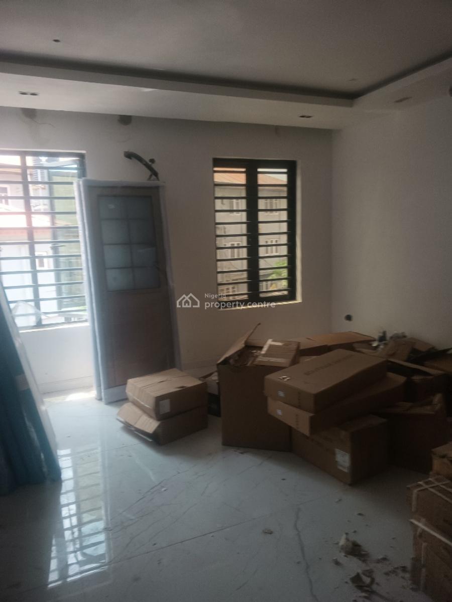 Newly Big 3 Bedrom Flat +bq +s/pool+ Gym, Lovely Serene Environment Off Allen Avenue Ikeja Lagos, Allen, Ikeja, Lagos, Flat / Apartment for Sale